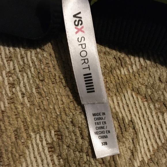 Padded Victoria Secret Bra - Picture 3 of 3